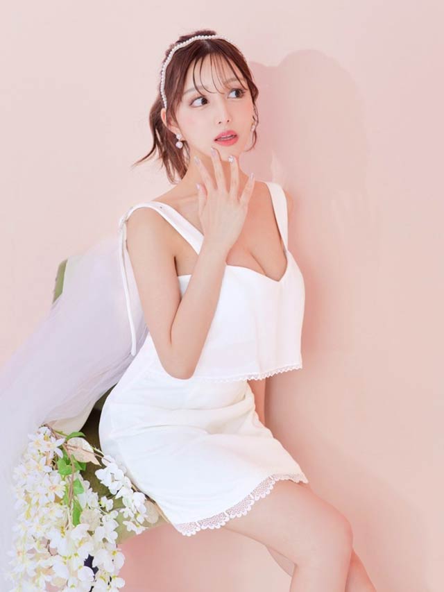 [XS〜Mサイズ]ウエストカットシフォンバックルビジューノースリーブタイトミニドレス[3サイズ展開][桜井みづき着用/Petit Madeleine プティマドレーヌ]