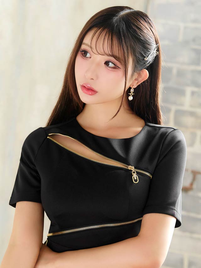 アシンメトリージップライン半袖タイトミニドレス[SML/3サイズ展開][伊藤桃々着用]