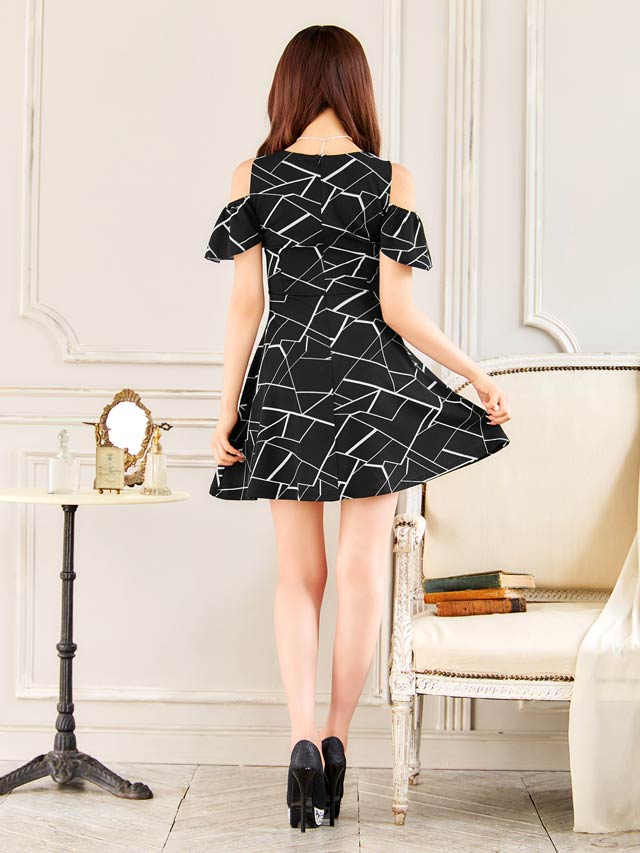 6/23新作!ジオメトリックオープンショルダーAラインミニドレス[S~LL/4サイズ展開][伊藤桃々着用]