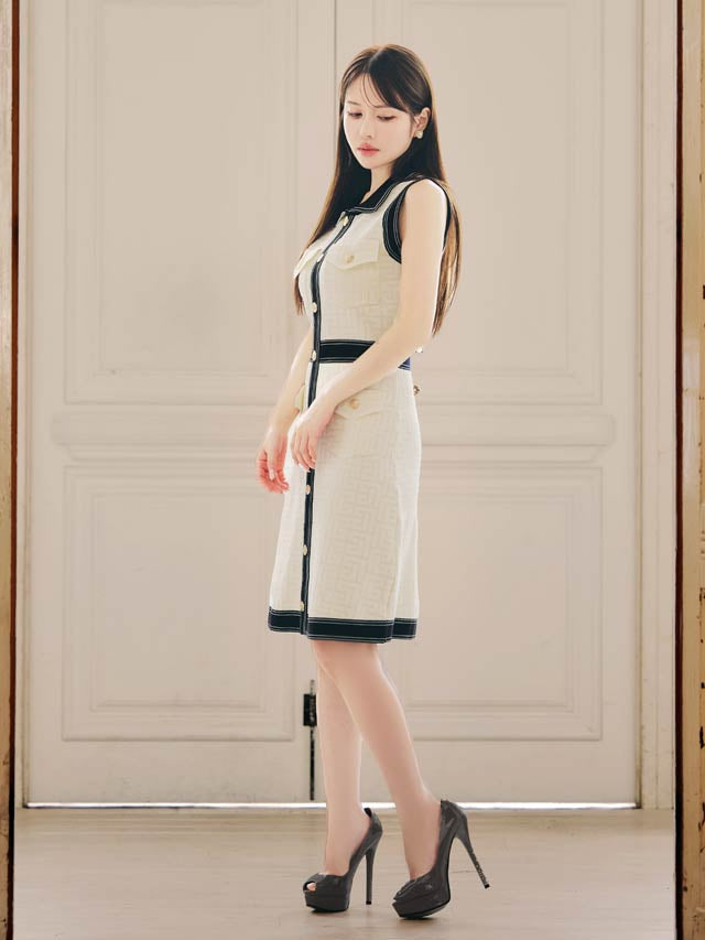 9/10新作!ゴールドボタンノースリーブ襟付きニットワンピース[カジュアル/dazzy closet]