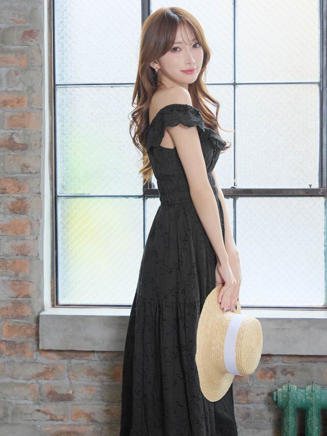 [SMLサイズ]オフショルダーパンチングレースワンピース[3サイズ展開][カジュアル/dazzy closet]