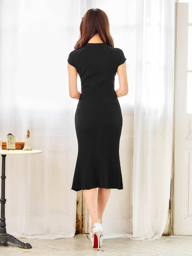 6/23新作!ワンカラーハイネックマーメイドニットワンピース[カジュアル/dazzy closet][伊藤桃々着用]