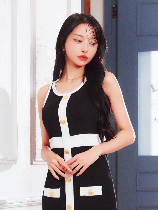 8/1新作!バイカラーフロントラインボタンビジューニットワンピース[カジュアル/dazzy closet]