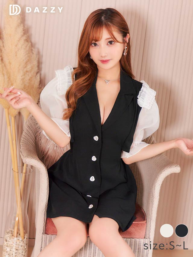 [SMLサイズ]パフスリーブバックカットビジューボタンワンピース[3サイズ展開][カジュアル/dazzy closet]