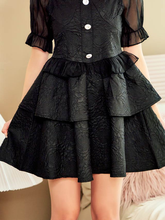 [SMLサイズ]ジャガードフリルチュール半袖Aラインミニワンピース[3サイズ展開]