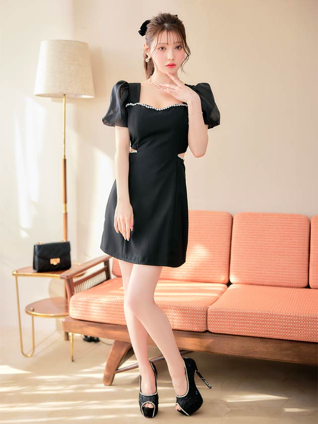 [SMLサイズ]スクエアネックビジューウエストカットワンピース[カジュアル/dazzy closet]