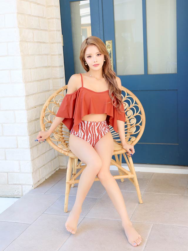 6/19新作![2点SET]フレアオフショルゼブラビキニ/水着【dazzy beach/2025ビキニ】