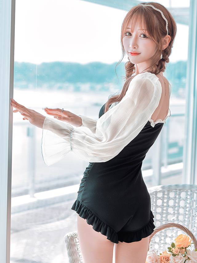 アースリーブカットアウトフリルワンピース/水着【dazzy beach/2025ビキニ】