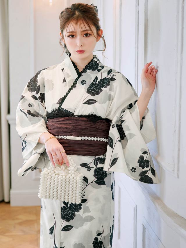 [3点SET]モノトーン牡丹柄浴衣【YUKATA by dazzy 2025】