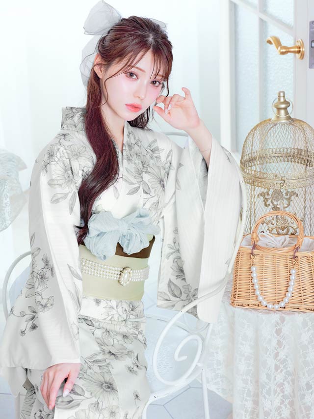 [3点SET]モダンペールフラワー柄浴衣【YUKATA by dazzy 2025】