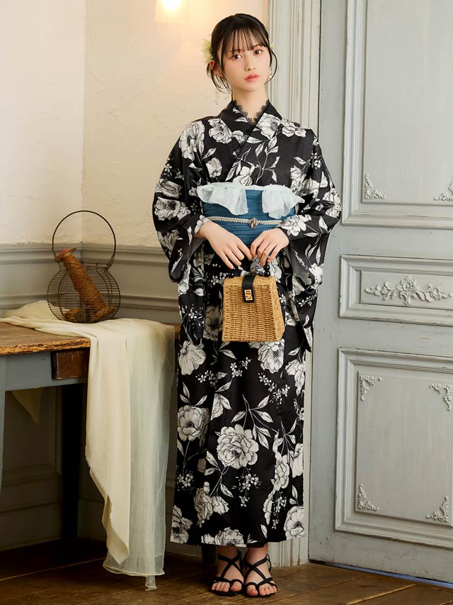 [ワンピース浴衣] 漆黒×レトロ白薔薇柄[4点SET]【YUKATA by dazzy 2025】