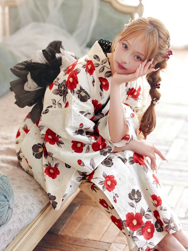 [3点SET]レトロ紅椿柄浴衣【YUKATA by dazzy 2025】