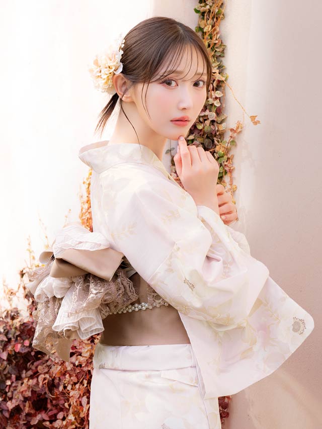 [3点SET]淡茶×白薔薇柄浴衣【YUKATA by dazzy 2025】