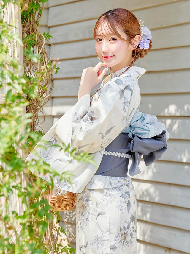 [3点SET]古典天竺牡丹柄浴衣【YUKATA by dazzy 2025】