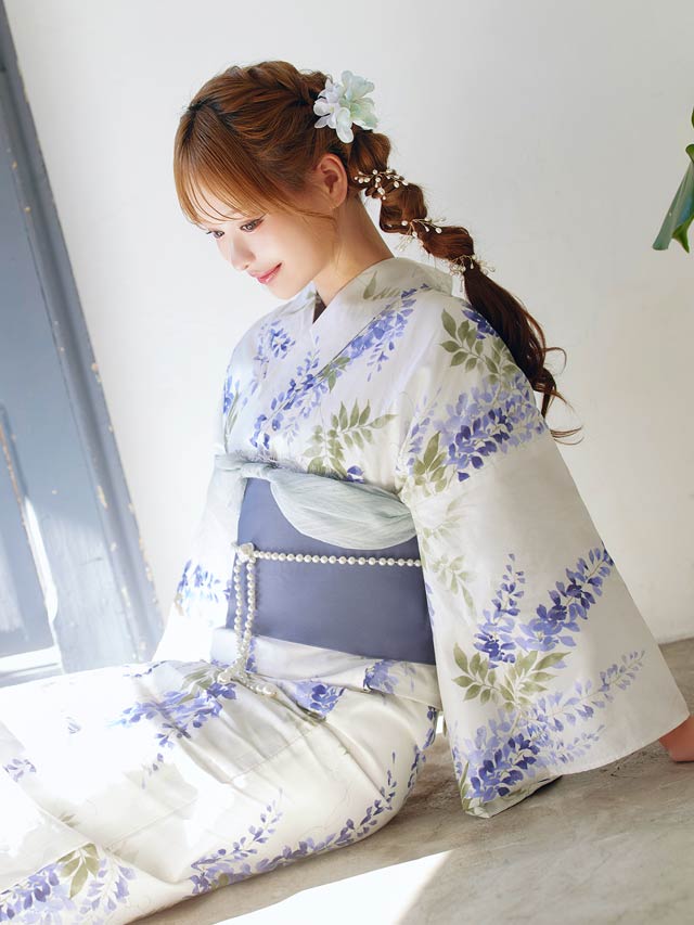 [3点SET]白地×青藤柄柄浴衣【YUKATA by dazzy 2025】