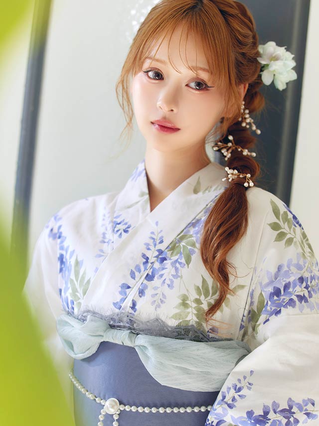 [3点SET]白地×青藤柄柄浴衣【YUKATA by dazzy 2025】