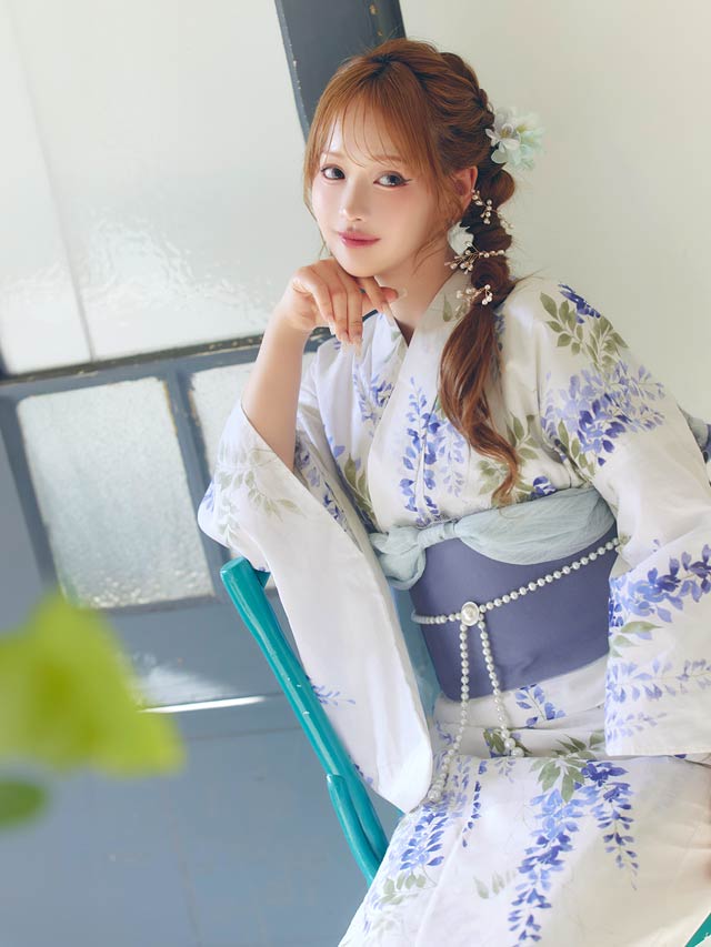 [3点SET]白地×青藤柄柄浴衣【YUKATA by dazzy 2025】