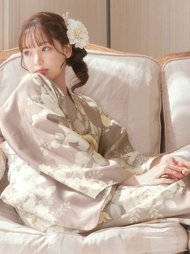 [3点SET]ダスティー白薔薇牡丹柄浴衣【YUKATA by dazzy 2025】