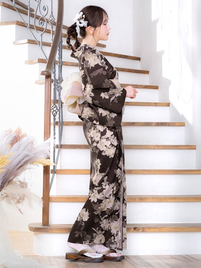 [3点SET]褐色地×クラシック花柄柄浴衣【YUKATA by dazzy 2025】