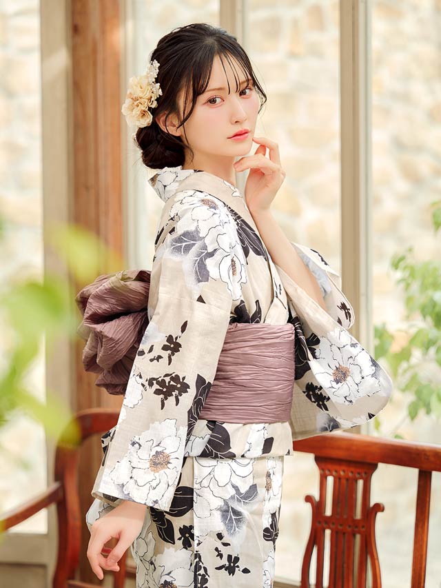 [3点SET]グレージュ×白薔薇柄浴衣【YUKATA by dazzy 2025】