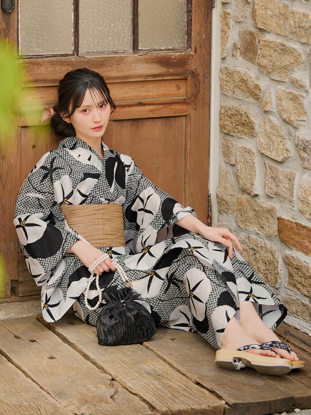 [3点SET]モノトーンレトロ朝顔柄浴衣【YUKATA by dazzy 2025】