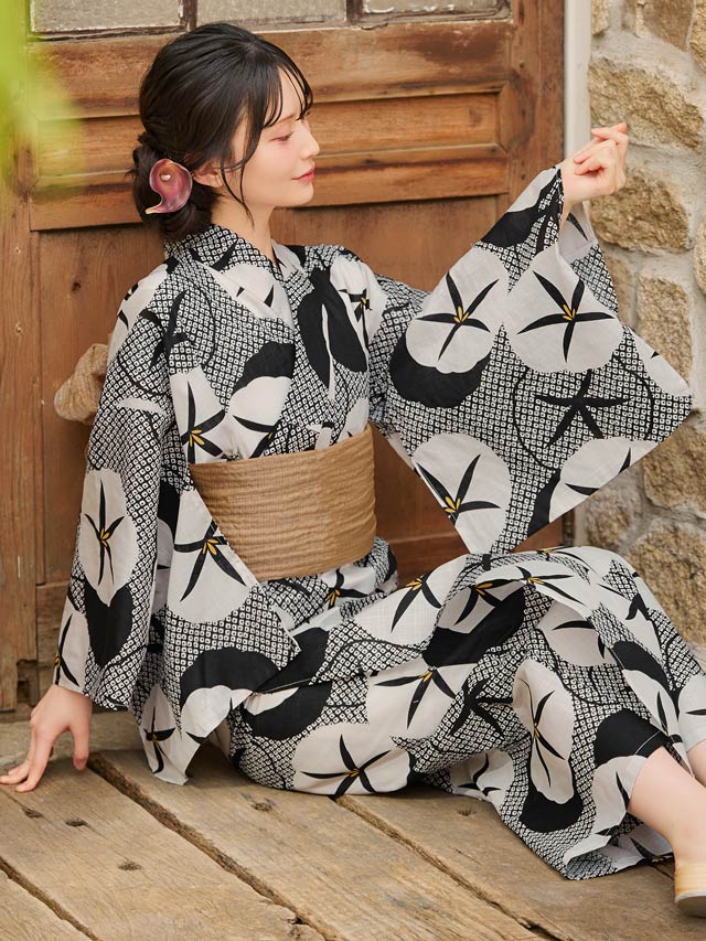 [3点SET]モノトーンレトロ朝顔柄浴衣【YUKATA by dazzy 2025】