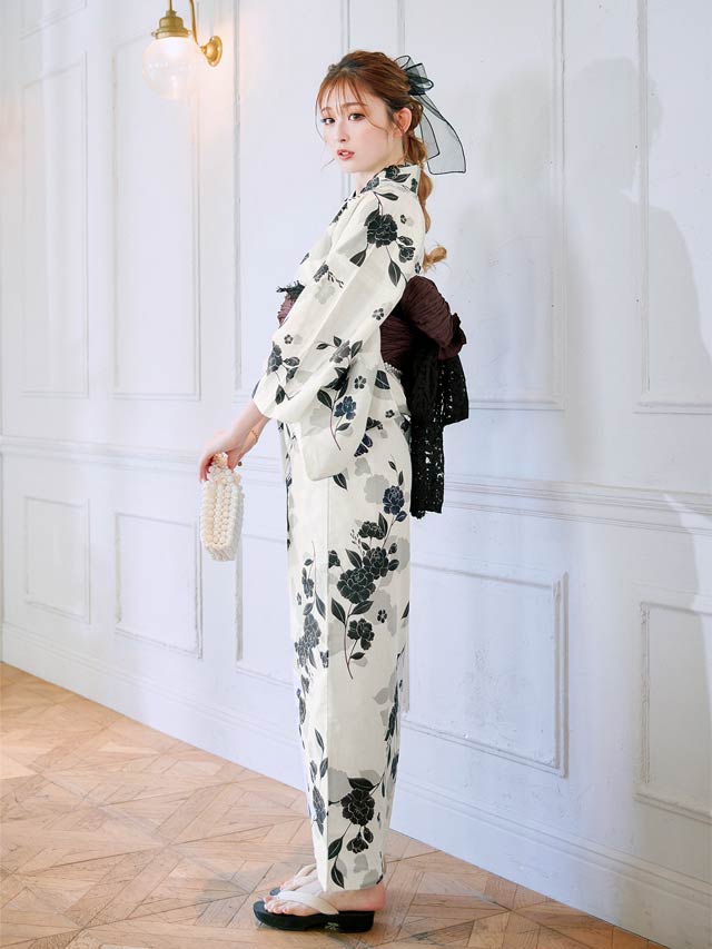 [セパレート浴衣] モノトーン牡丹柄浴衣[4点SET]【YUKATA by dazzy 2025】