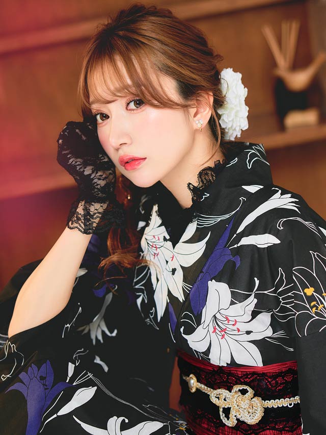 [セパレート浴衣] 黒地×百合柄浴衣[4点SET]【YUKATA by dazzy 2025】