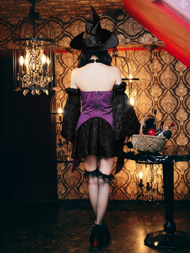 10/3新作![4点SET]ゴシック魔女コスチューム【2025ハロウィン/コスプレ】