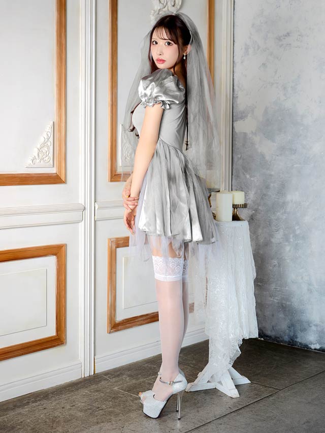 10/3新作![2点SET]花嫁ゾンビコスチューム[伊藤桃々着用]【2025ハロウィン/コスプレ】