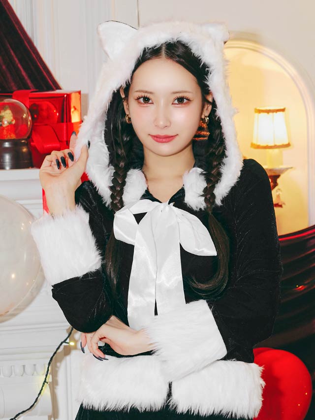 [3点セット]ネコ耳トップス＆ショートパンツセット【2025サンタ/コスプレ】