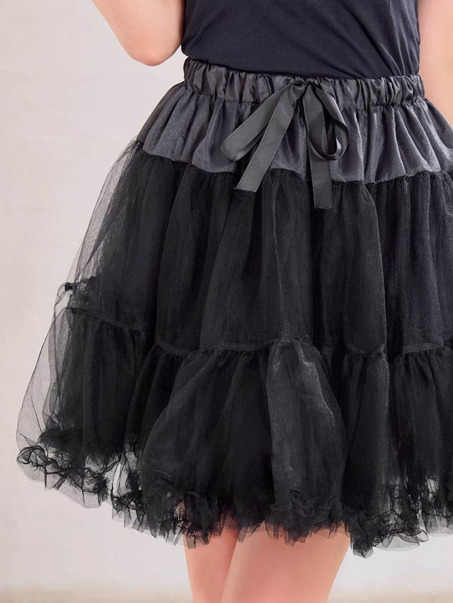 《ハロウィン早得★送料無料》9/8再入荷!ウエストリボンボリュームチュールパニエ【2025ハロウィン/小物】