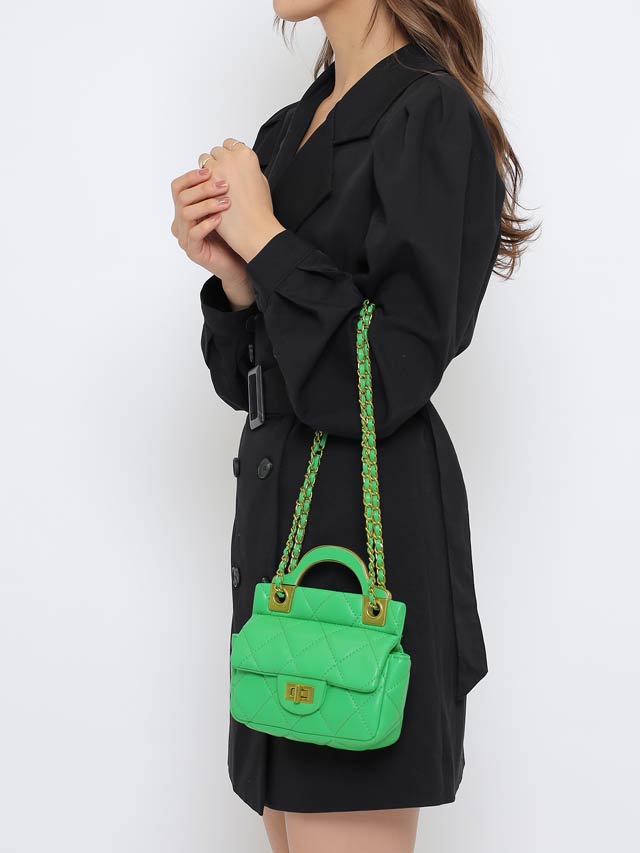 キルティングチェーンゴールド切り替えショルダーバッグ