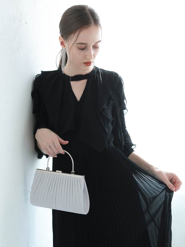 5/8再入荷!メタルハンドルラメプリーツパーティーバッグ