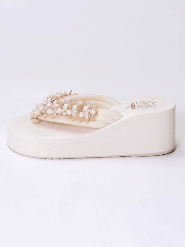 クリスタルパールフラワービーチサンダル【dazzy beach/2025ビキニ】