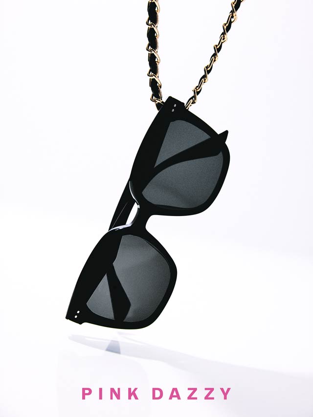 ブラックスタッズサングラス