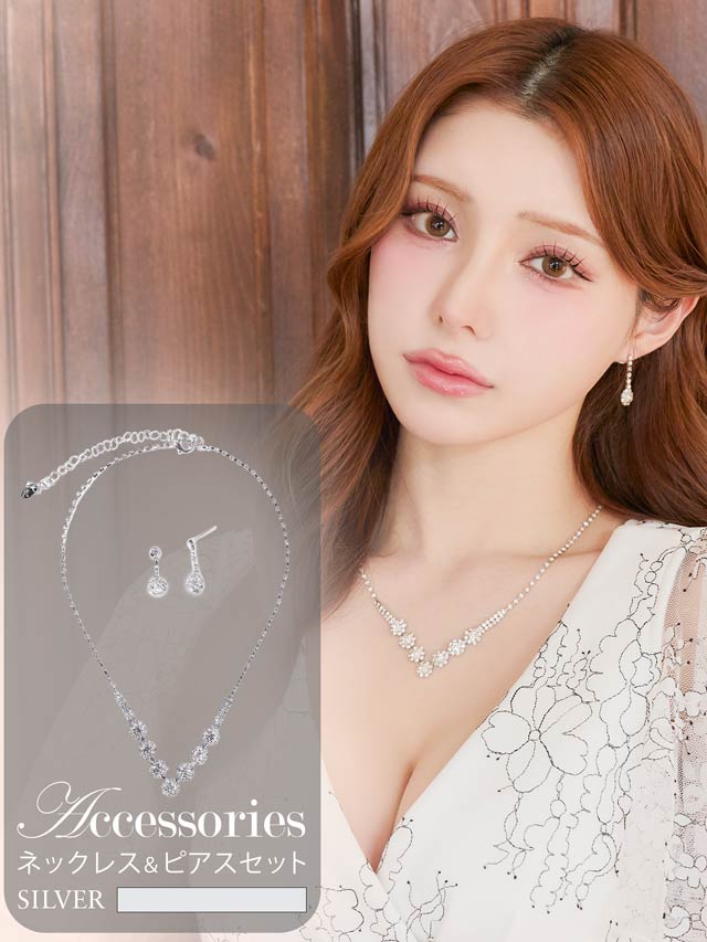 8/13新作![2点SET]ラグジュアリーフラワーモチーフネックレス＆ピアスセット